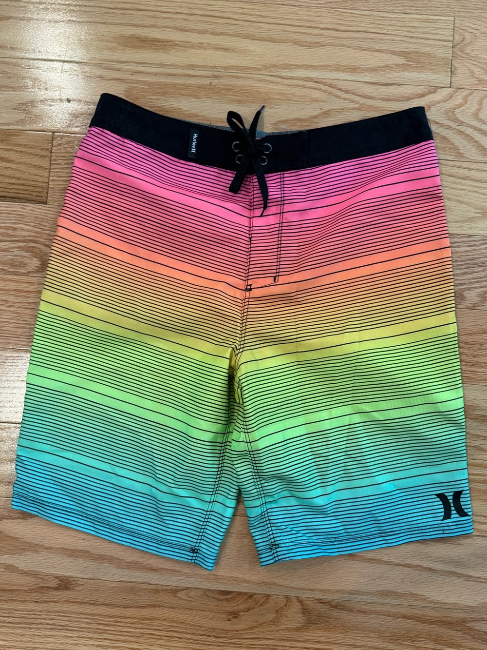 Hurley swim trunks multicolor board shorts 16/28 like new